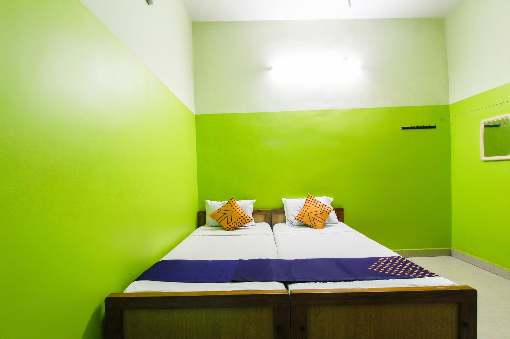 Spot On Senaithalaivar Residency Hotel Shencottah Exterior foto