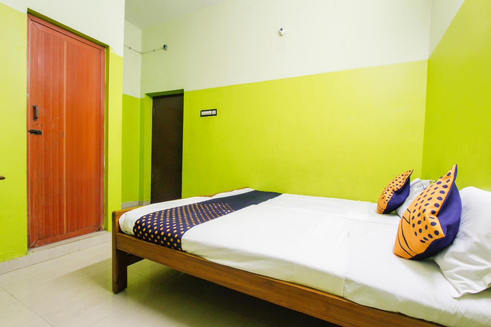 Spot On Senaithalaivar Residency Hotel Shencottah Exterior foto